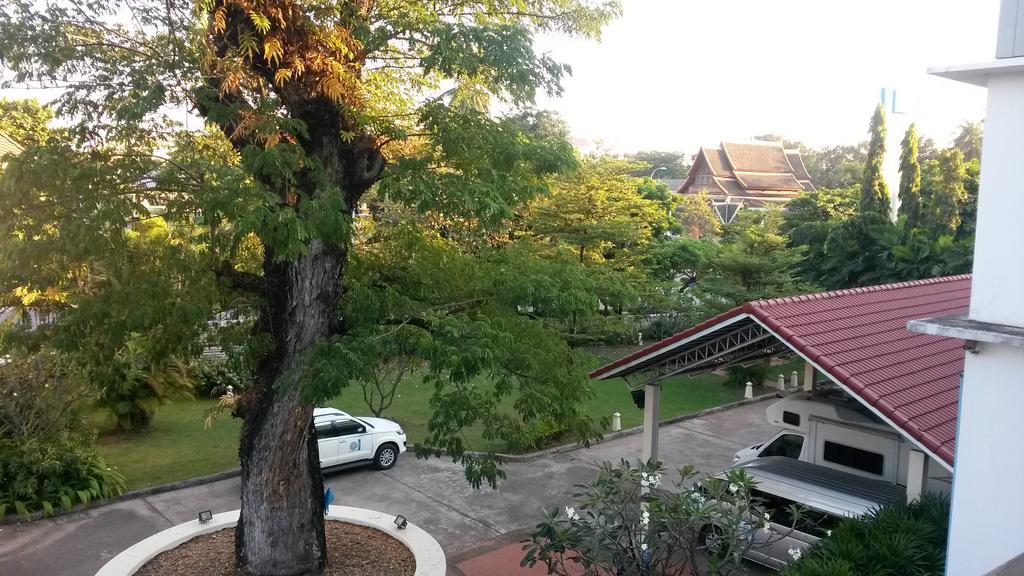 Av Hotel Vientiane Dış mekan fotoğraf