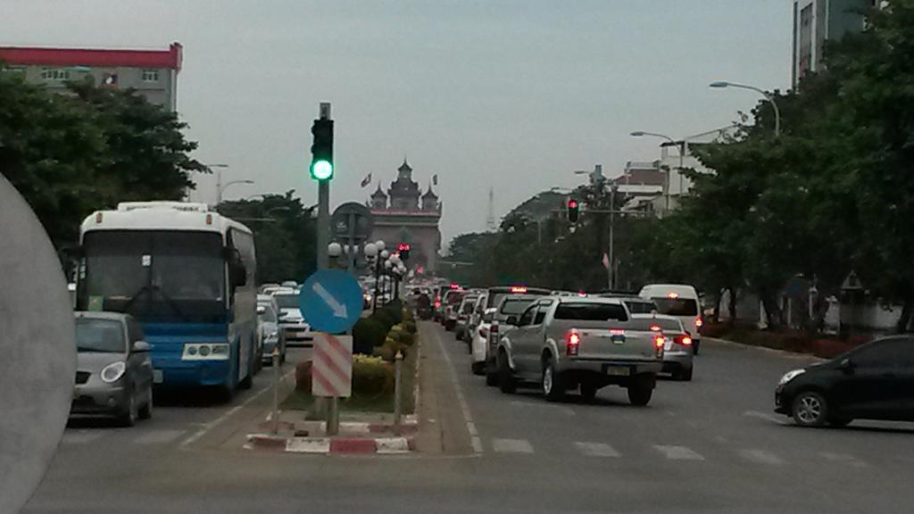 Av Hotel Vientiane Dış mekan fotoğraf