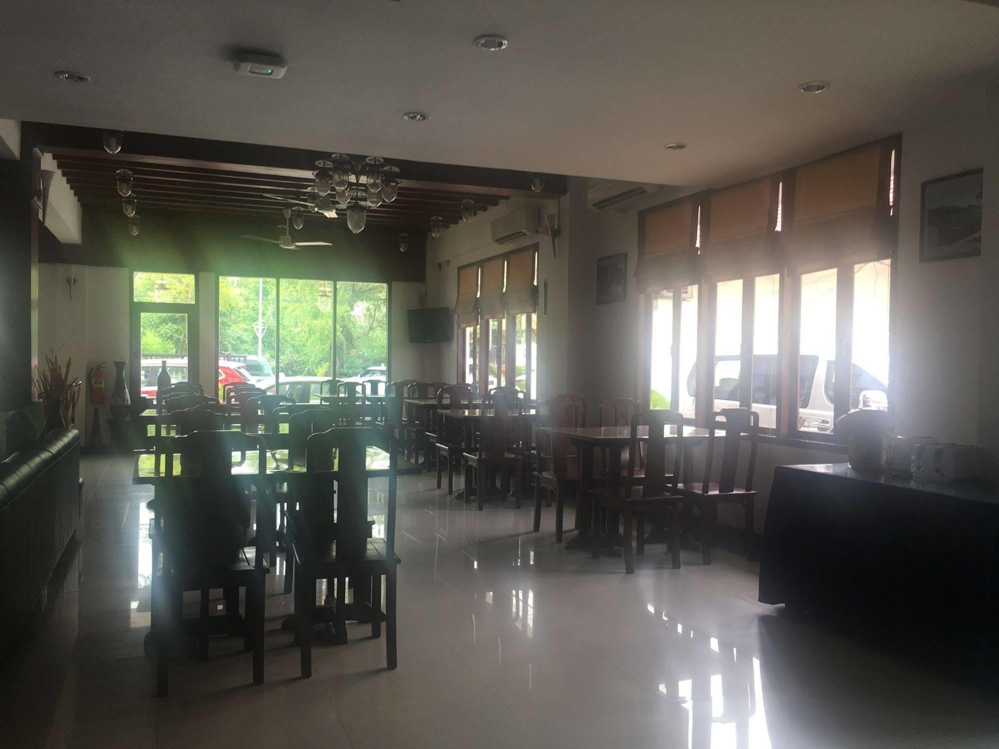 Av Hotel Vientiane Dış mekan fotoğraf